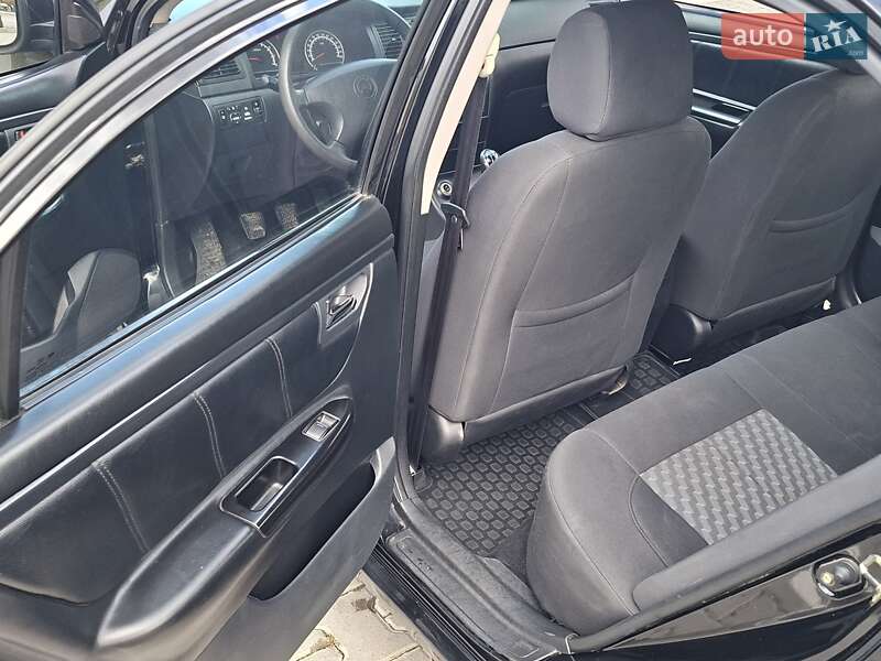 Седан Geely SL 2012 в Тернополе