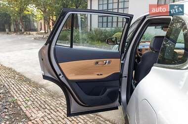 Позашляховик / Кросовер Geely Starship 7 2025 в 