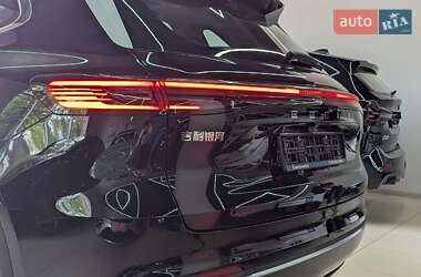 Внедорожник / Кроссовер Geely Starship 7 2025 в 