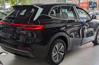 Внедорожник / Кроссовер Geely Starship 7 2025 в 