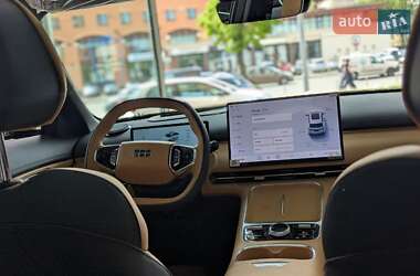 Внедорожник / Кроссовер Geely Starship 7 2025 в 