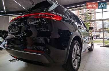 Внедорожник / Кроссовер Geely Starship 7 2025 в 