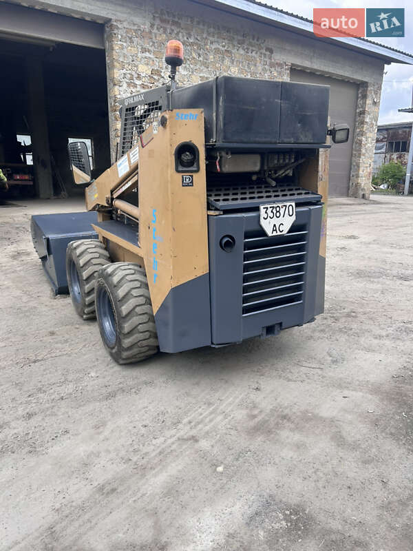 Інша спецтехніка Gehl 5640 2003 в Луцьку