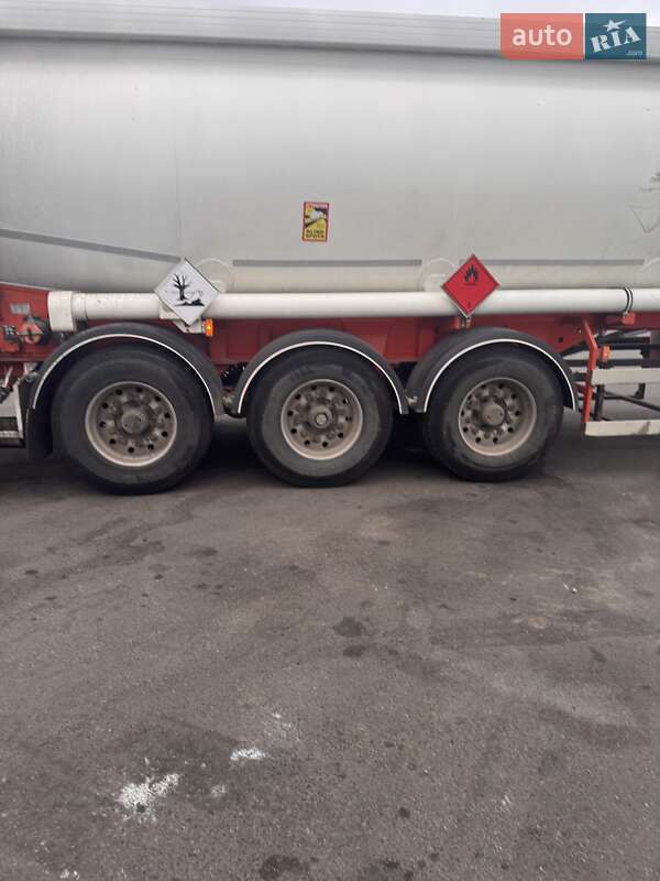Цистерна General Trailers SYY 2002 в Киеве
