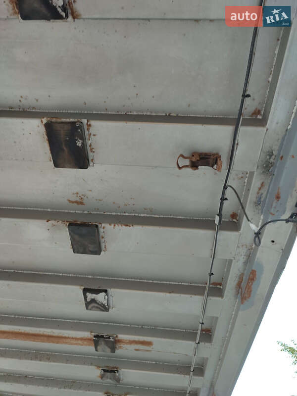 Зерновоз - полуприцеп General Trailers TF 2004 в Черновцах фото 20 Зерновоз - полуприцеп General Trailers TF 2004 в Черновцах