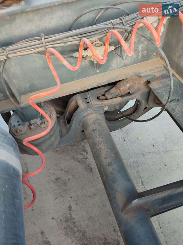 Зерновоз - полуприцеп General Trailers TF 2004 в Черновцах фото 32 Зерновоз - полуприцеп General Trailers TF 2004 в Черновцах