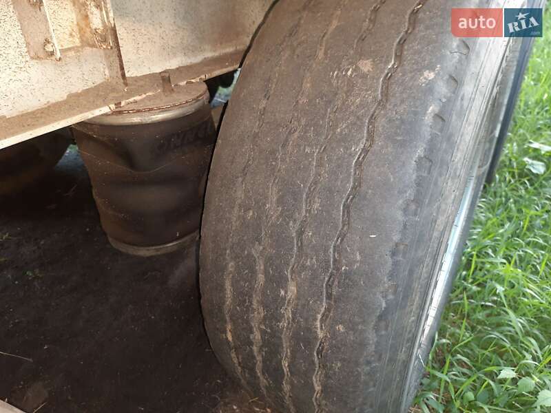 Контейнеровоз полуприцеп General Trailers ТХ34 2003 в Мурованых Куриловцах