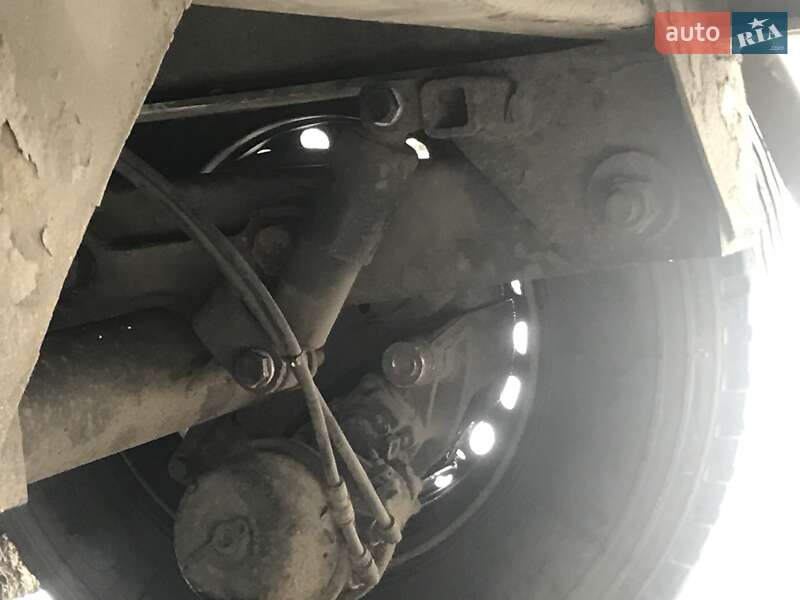 Фургон полуприцеп General Trailers Trailers 2003 в Полтаве фото 2 Фургон полуприцеп General Trailers Trailers 2003 в Полтаве