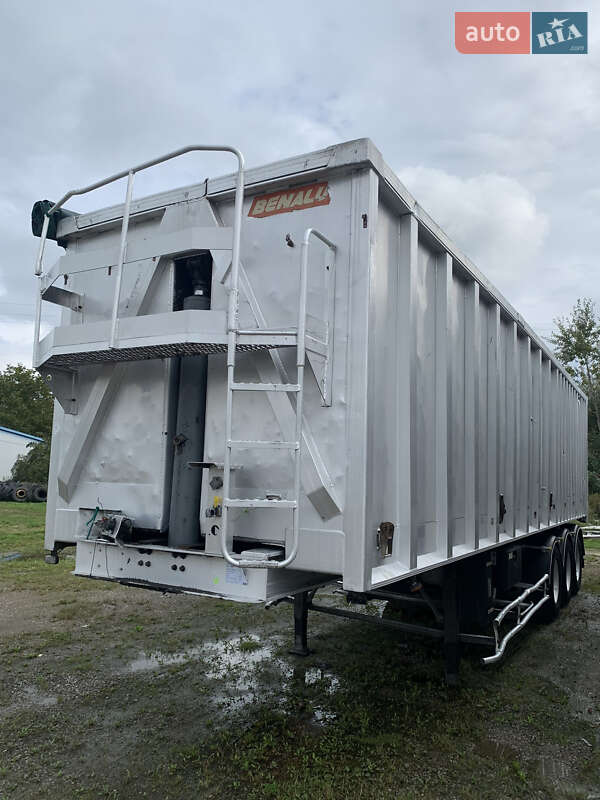 General Trailers Trailers 2000