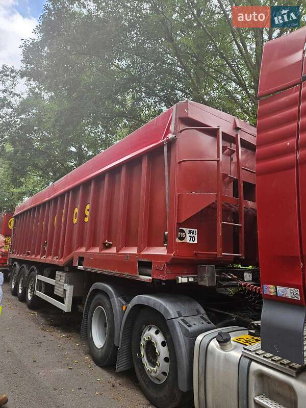 General Trailers Trailers 2002