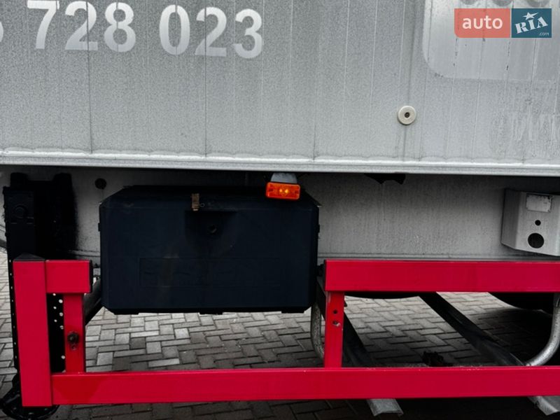 Зерновоз - напівпричіп General Trailers Trailers 2002 в Вінниці