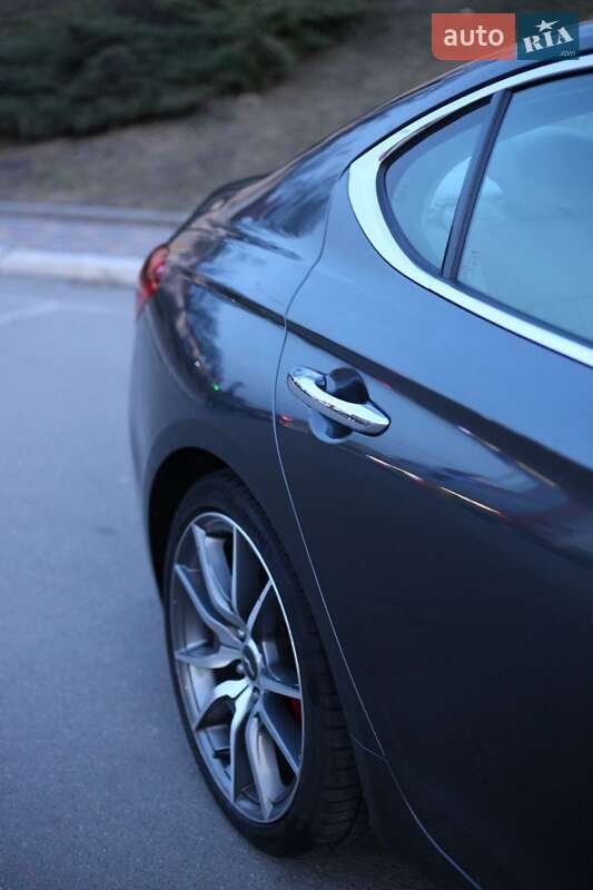 Седан Genesis G70 2019 в Києві