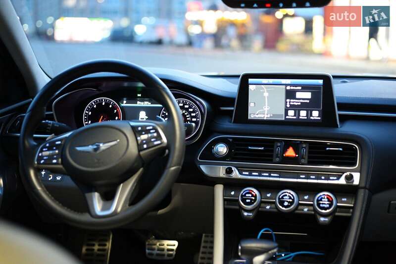 Седан Genesis G70 2019 в Києві
