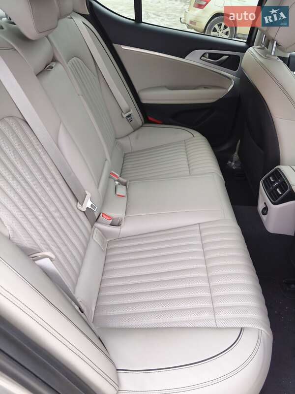 Седан Genesis G70 2019 в Кривом Роге фото 5 Седан Genesis G70 2019 в Кривом Роге