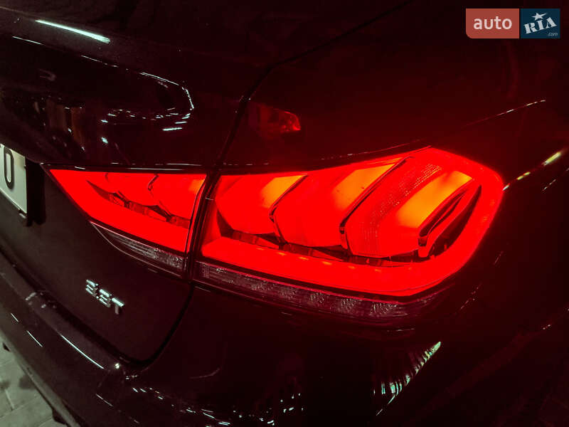 Седан Genesis G80 2017 в Киеве