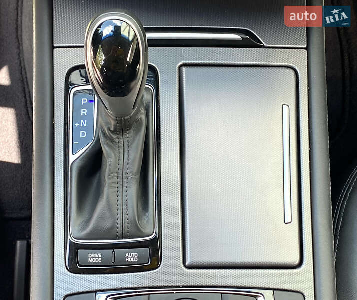 Седан Genesis G80 2016 в Киеве фото 26 Седан Genesis G80 2016 в Киеве