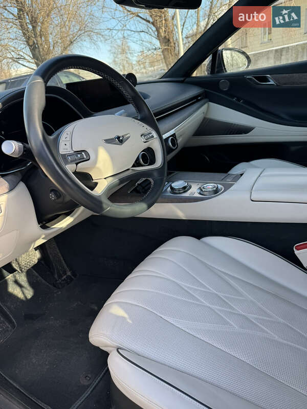 Седан Genesis G80 2022 в Киеве