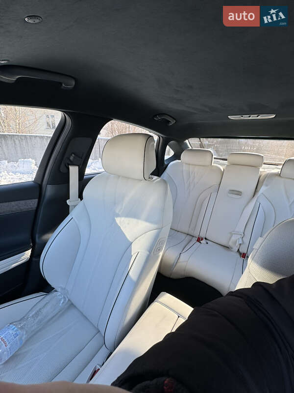 Седан Genesis G80 2022 в Киеве