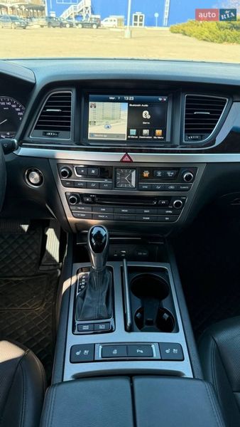 Седан Genesis G80 2016 в Николаеве