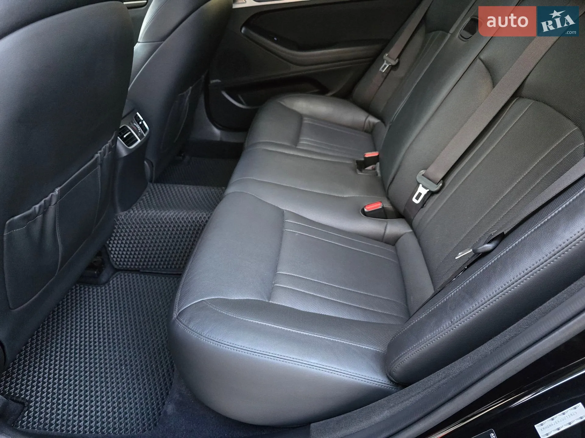 2017 Genesis G80 - мініатюра 35