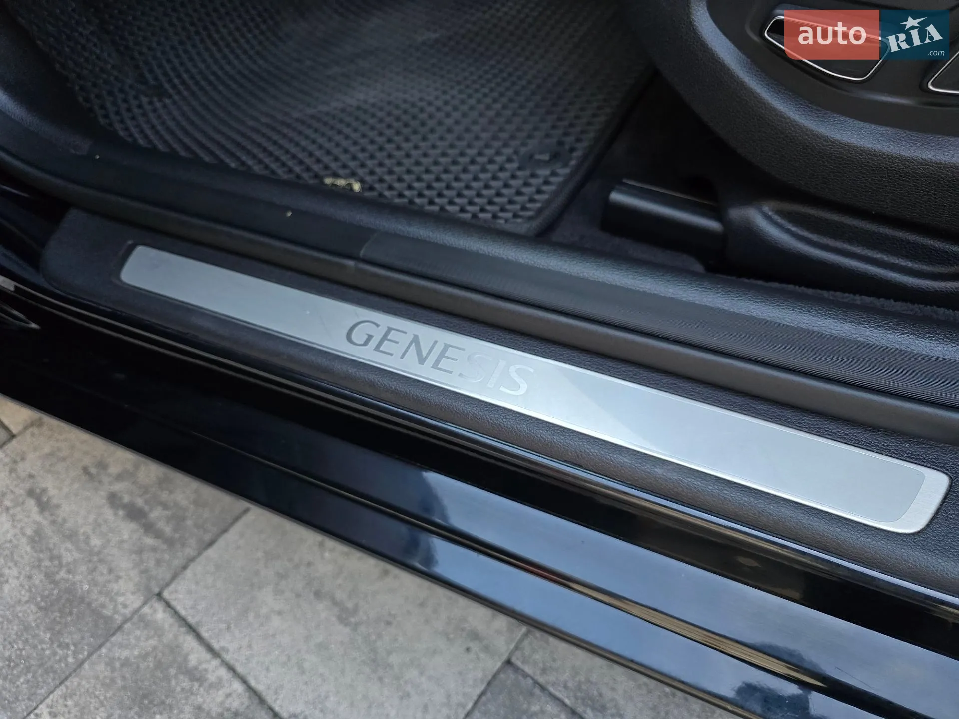 2017 Genesis G80 - мініатюра 29