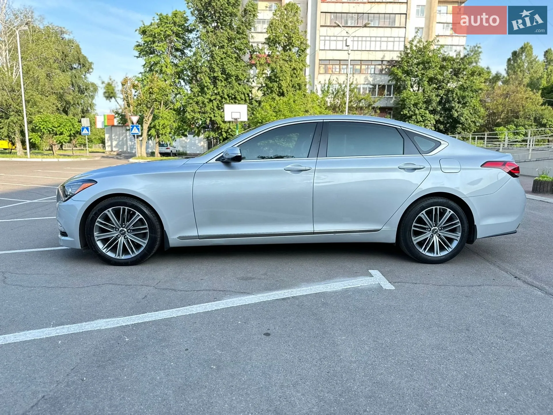 2016 Genesis G80 - мініатюра 39