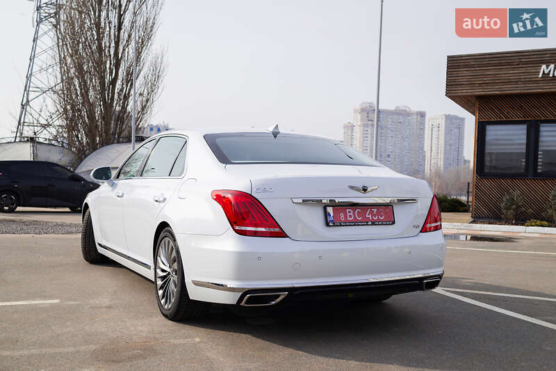 Седан Genesis G90 2018 в Киеве