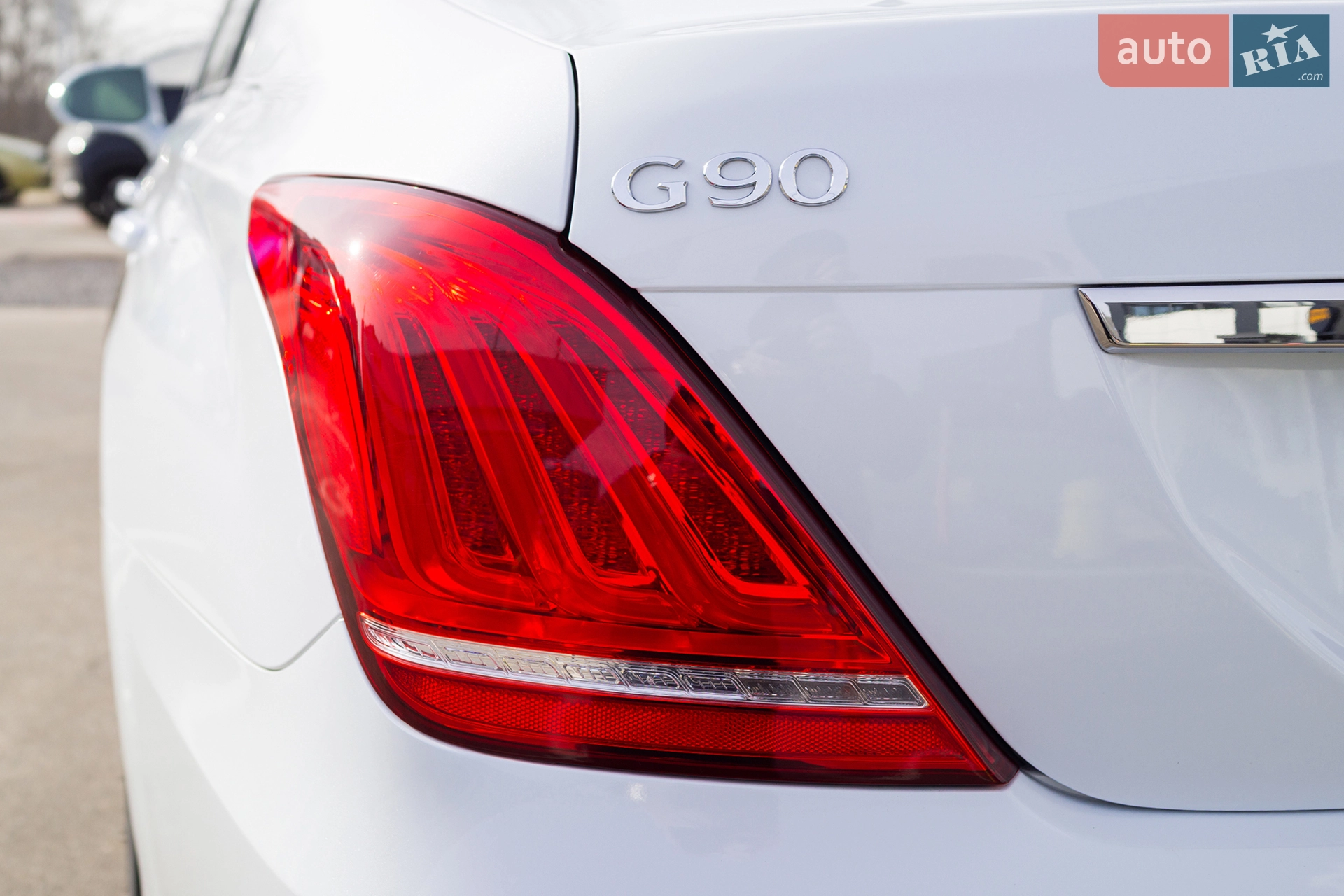 2018 Genesis G90 - мініатюра 8