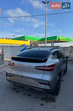 Внедорожник / Кроссовер Genesis GV60 2022 в 