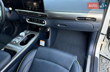 Купе Genesis GV60 2023 в 