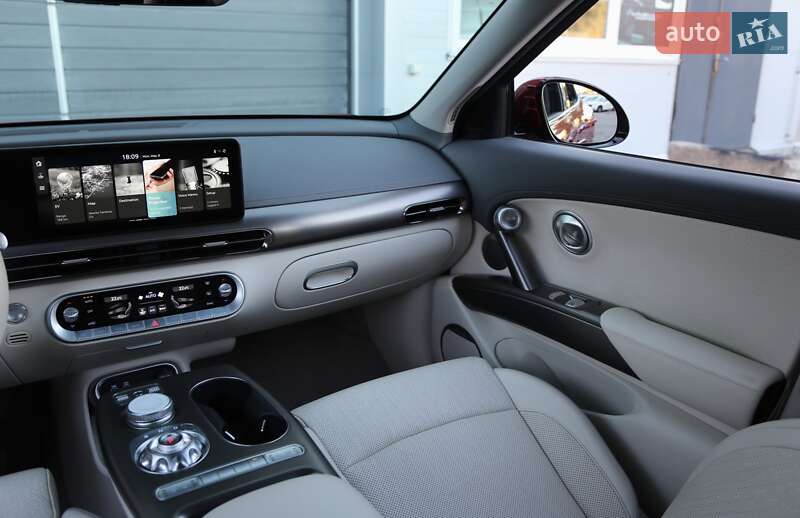 Внедорожник / Кроссовер Genesis GV60 2022 в Киеве