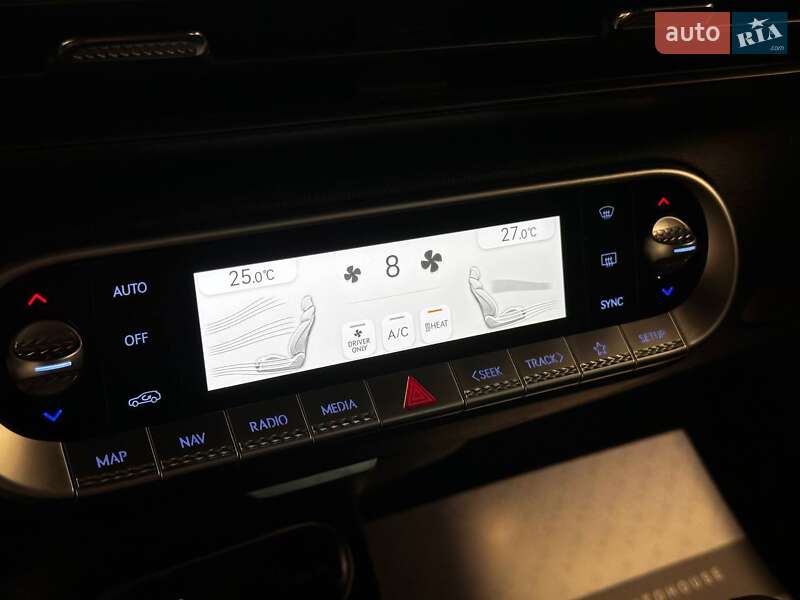 Универсал Genesis GV60 2022 в Львове