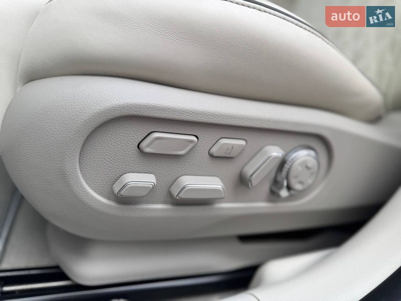 Фастбэк Genesis GV60 2024 в Киеве фото 18 Фастбэк Genesis GV60 2024 в Киеве