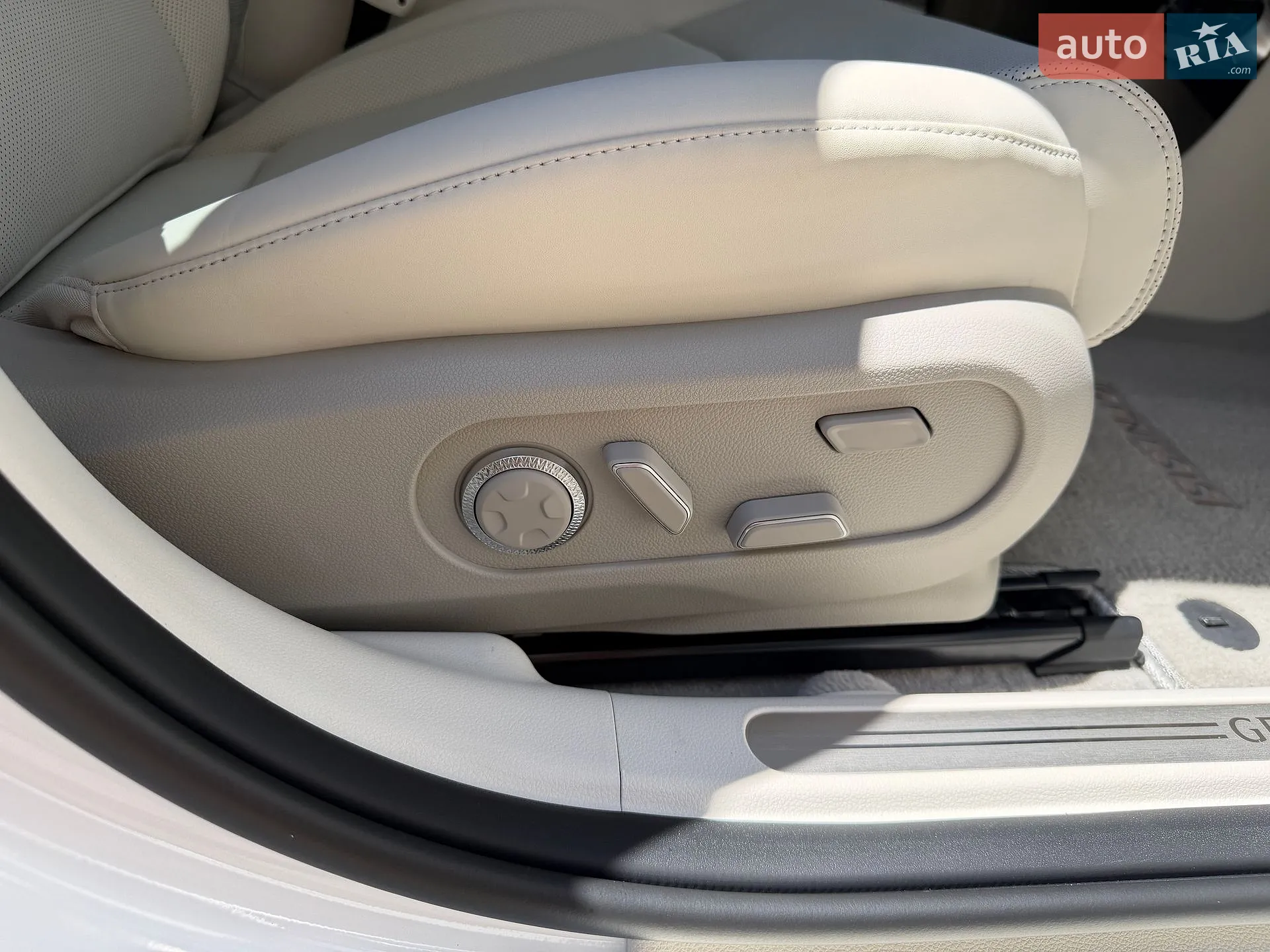 2024 Genesis GV60 - мініатюра 10