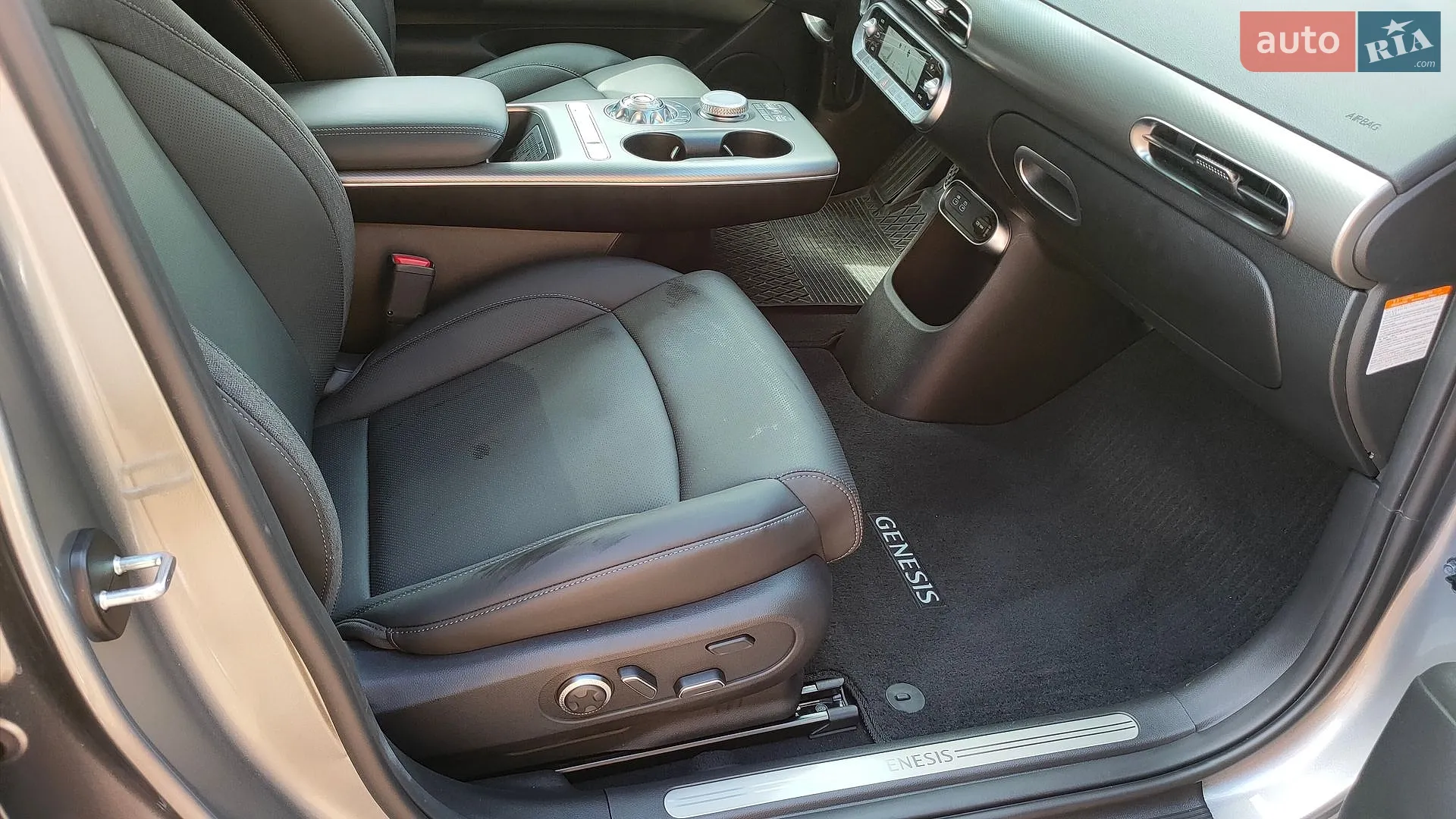 2024 Genesis GV60 - мініатюра 14