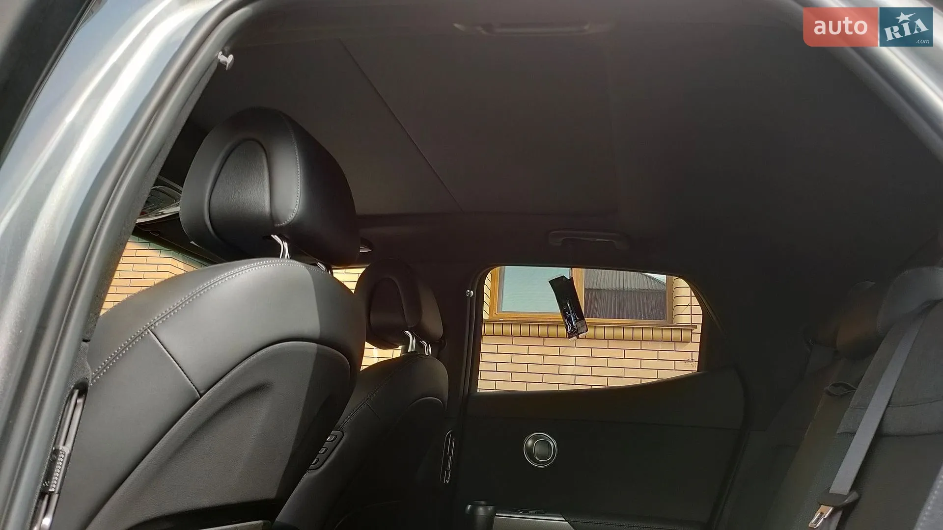 2024 Genesis GV60 - мініатюра 29
