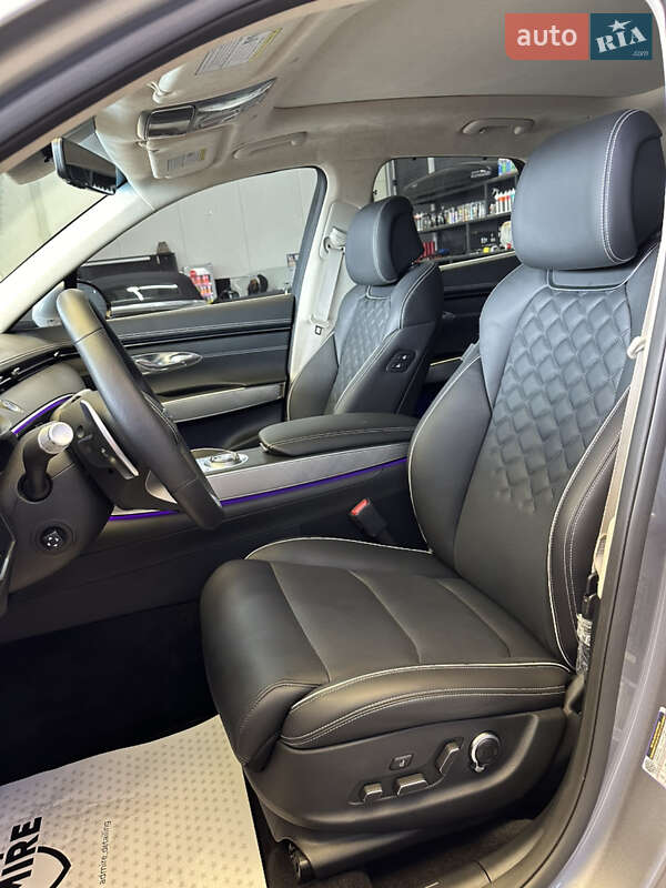 Позашляховик / Кросовер Genesis GV70 EV 2024 в Чернівцях