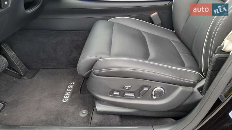 Внедорожник / Кроссовер Genesis GV70 EV 2024 в Киеве