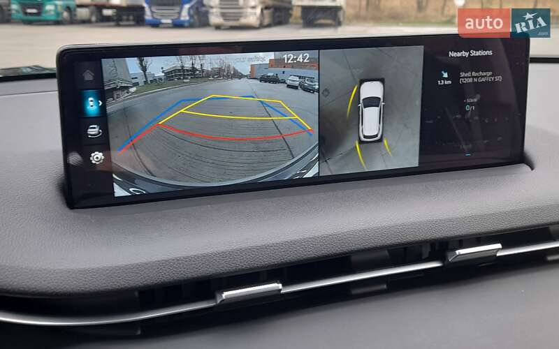 Внедорожник / Кроссовер Genesis GV70 EV 2024 в Киеве