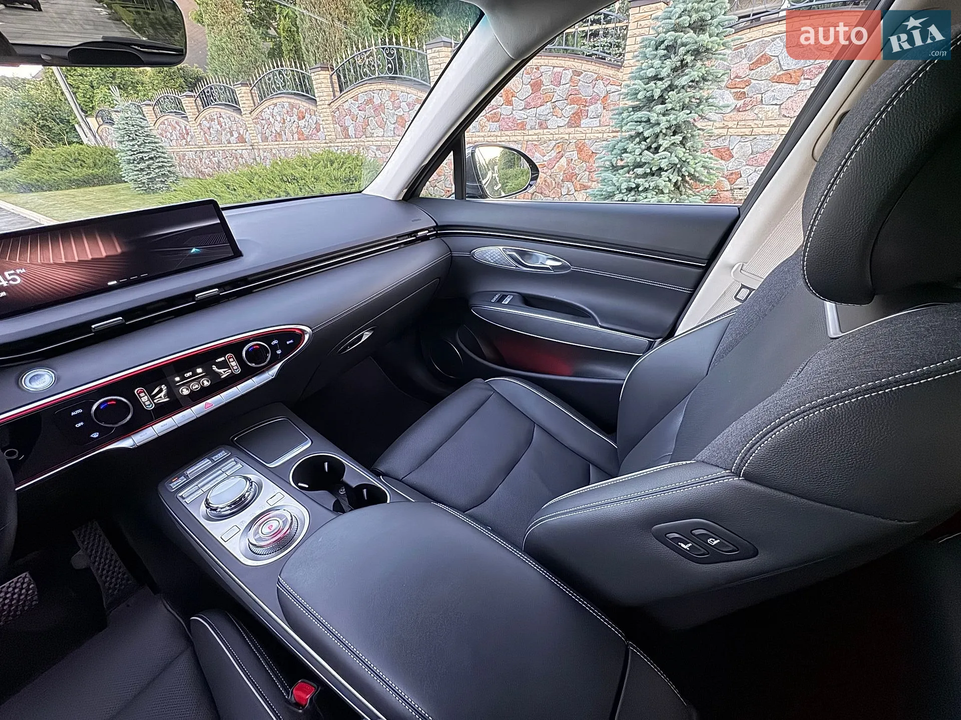 2024 Genesis GV70 - мініатюра 19