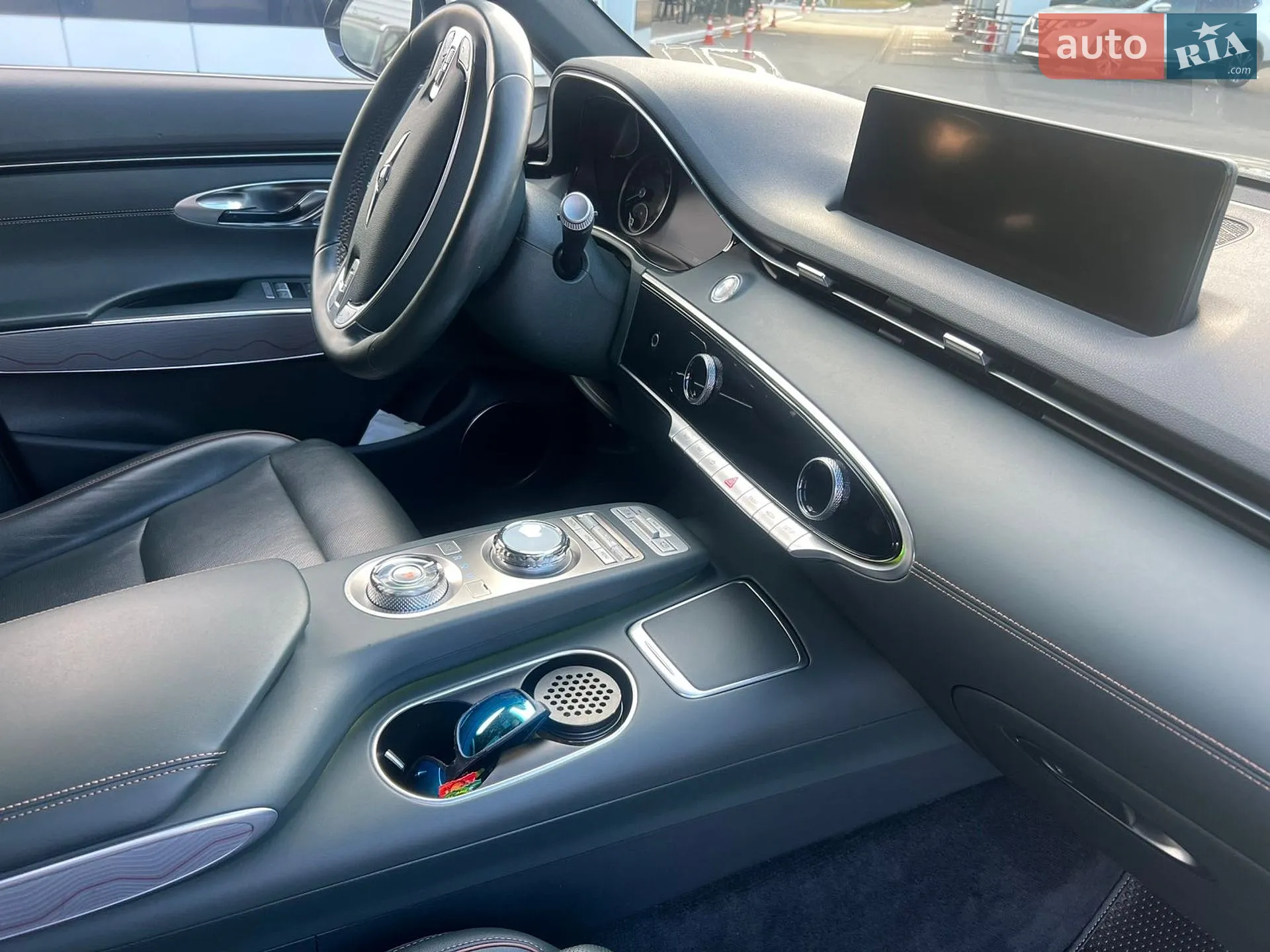 2022 Genesis GV70 - мініатюра 18