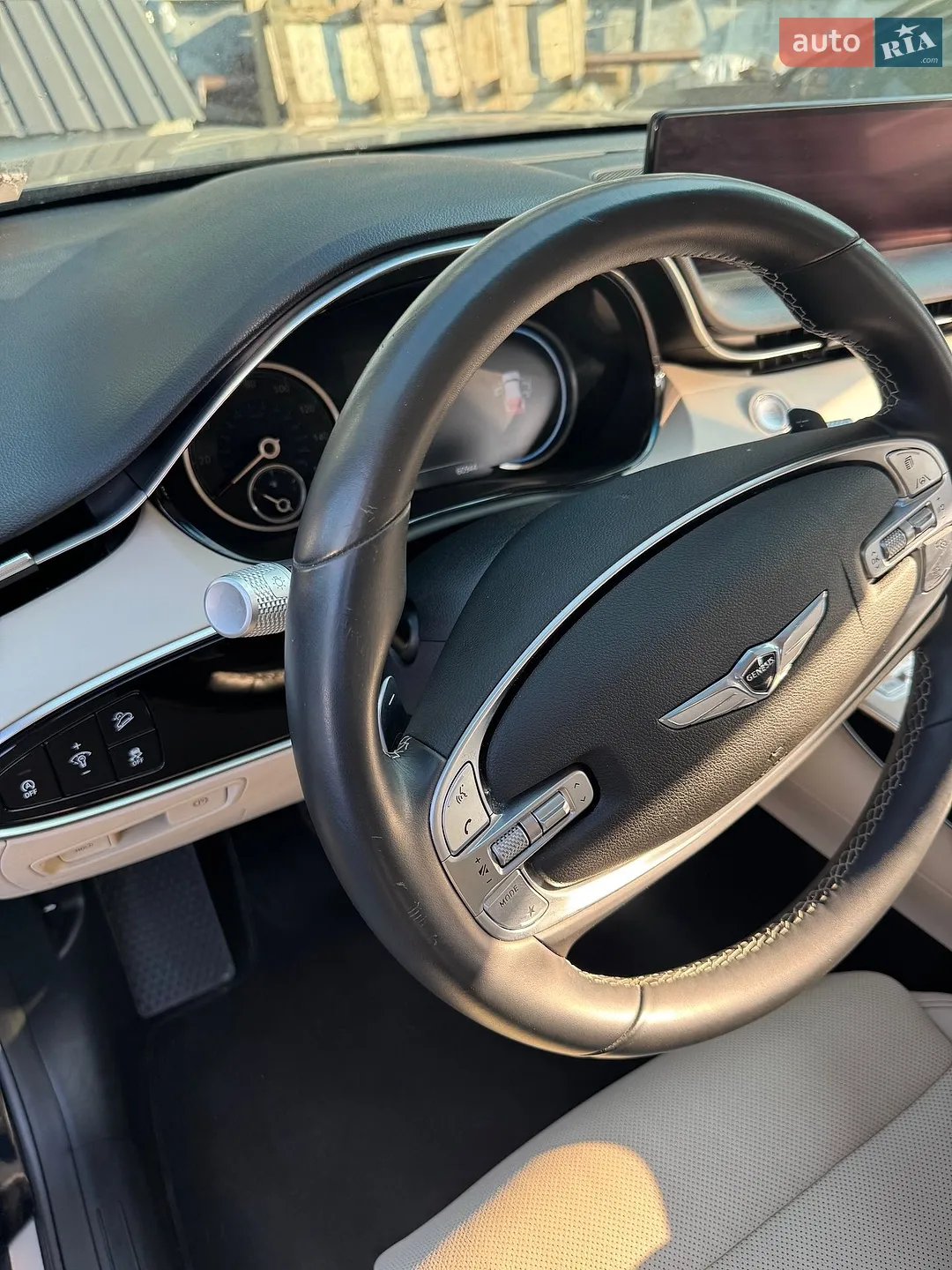 2022 Genesis GV70 - мініатюра 28