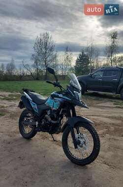 Мотоцикл Многоцелевой (All-round) Geon ADX 2024 в 