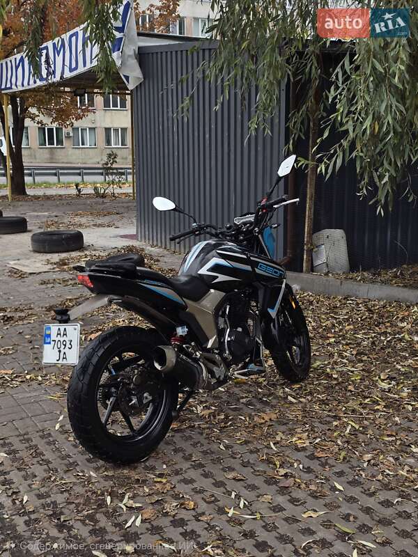 Мотоцикл Без обтекателей (Naked bike) Geon CR6 S 2024 в Киеве