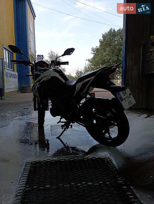 Спортбайк Geon CR6 2019 в Березному
