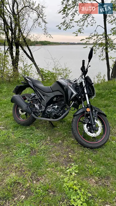 Мотоцикл Без обтекателей (Naked bike) Geon CR6 2018 в 
