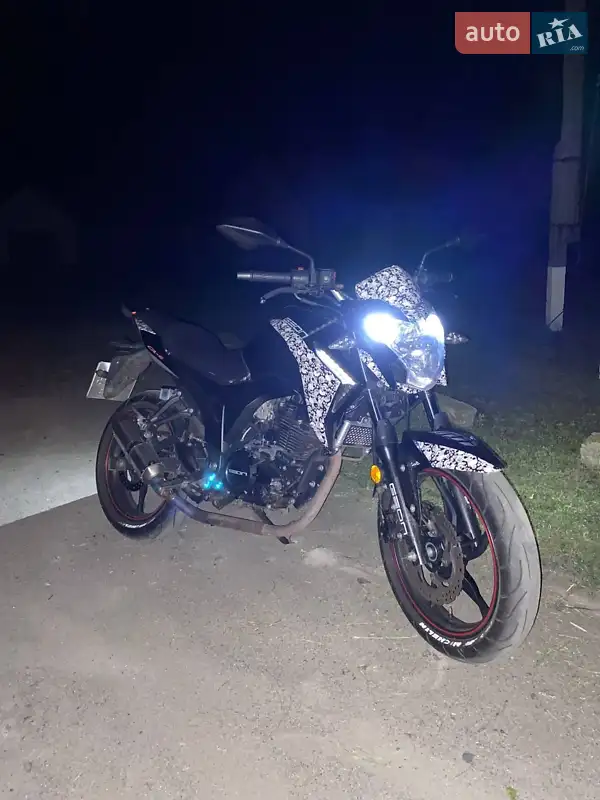 Geon CR6 2019
