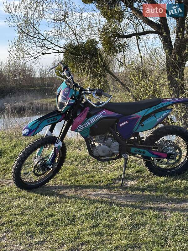 Мотоцикл Кросс Geon Dakar GNS 300 2023 в 