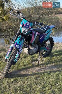 Мотоцикл Кросс Geon Dakar GNS 300 2023 в 
