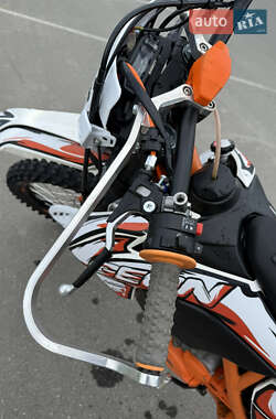 Мотоцикл Позашляховий (Enduro) Geon Dakar GNS 300 2023 в 
